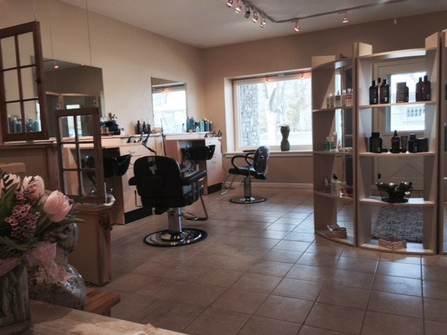 cut_above_salon_01